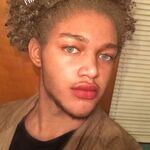 Curlyheadstoner