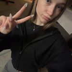 Lina - whatsapp username