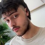Aaron - kik username