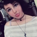 Crys_smolwife