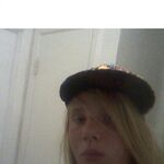 dustan    and yes im a guy