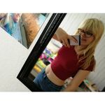 Leonie - kik username