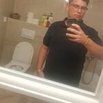 Leopold - instagram username