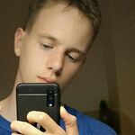 Tom02848