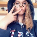 chloeh