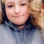 MakennaNeedsLove