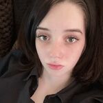 Ella - kik username