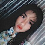 Ratna