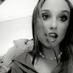 Josephinerosecline20003