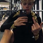 Tobi - instagram username