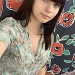 Alicexz ( lesbian )