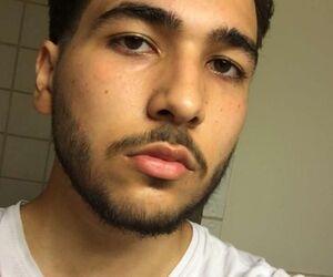 Profile Behnoud Givehk