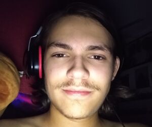 Profile Sean