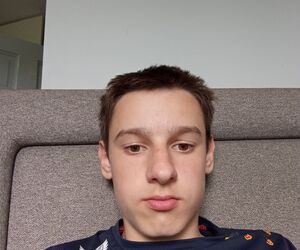 Profile Damian Bu