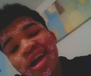 Davion [Gay]