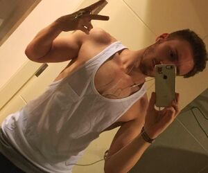 AlexAlex