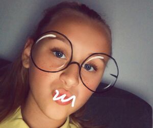 Chloe_____21