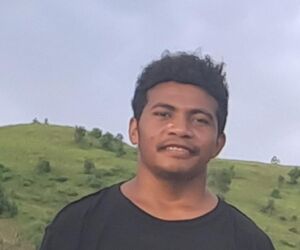Dee