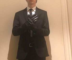 SuitnTie007