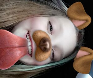 Oof_karlie