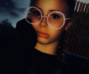 Kaytlyn04