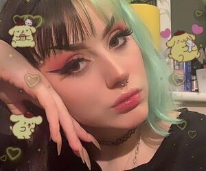 Gothbabyroxy