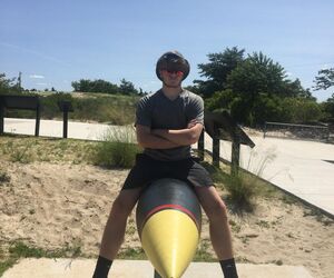 Joey_Reynolds8