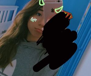 Mia