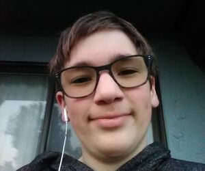 DJ