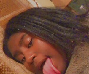 amira_weirdo