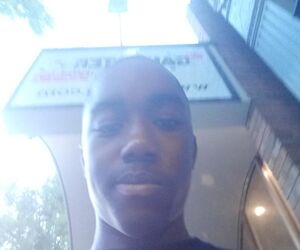 Dee