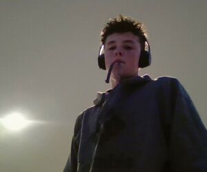 Profile jack