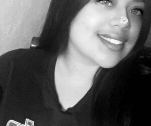 Your_Queen_Bis