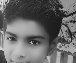 Kawshik
