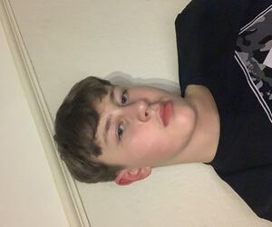 Profile Beau
