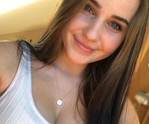 VikkiD