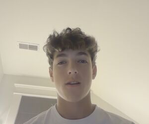 Profile Jack Johnson