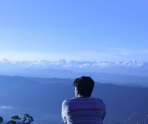 I am Alone