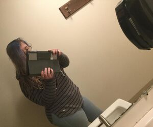 Cutezombie1323