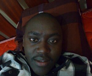 Tushjames