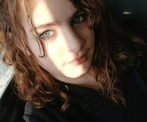 Profile Lillyanne Vand