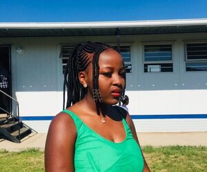 Profile Akhona