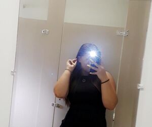 Damaris