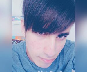 alex818