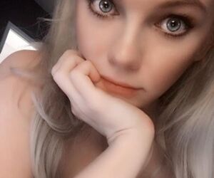 ashley.j93
