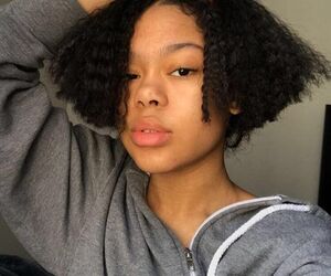 JUSTELLE