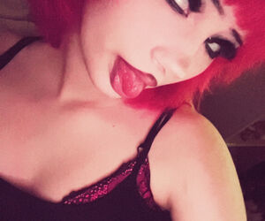Profile ezzy! ^_^