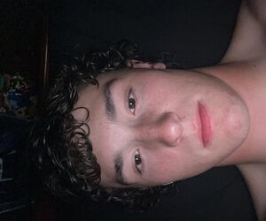 Profile Tavian
