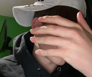 ????