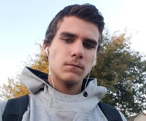 Randomperson10